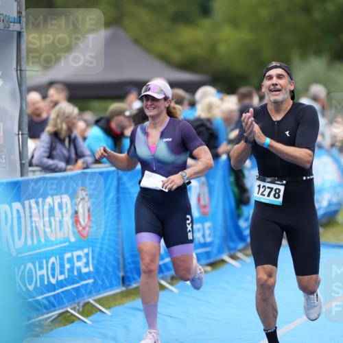 30.08.2026 - Elbe Triathlon Hamburg LAZAROV Photography http://msf.ph/oto/10028439 30.08.2026 11:41:23 Ziel 806, 1202, 1278 meine-sportfotos.de