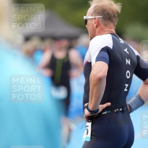 30.08.2026 - Elbe Triathlon Hamburg LAZAROV Photography http://msf.ph/oto/10028492 30.08.2026 11:43:19 Ziel 1242, 1255, 1390 meine-sportfotos.de