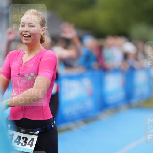 30.08.2026 - Elbe Triathlon Hamburg LAZAROV Photography http://msf.ph/oto/10028519 30.08.2026 11:43:54 Ziel 816, 847, 1345, 1353, 1434 meine-sportfotos.de