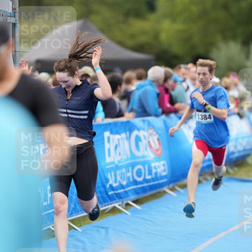 30.08.2026 - Elbe Triathlon Hamburg LAZAROV Photography http://msf.ph/oto/10028534 30.08.2026 11:44:39 Ziel 395, 553, 862, 1154, 1161, 1258, 1384 meine-sportfotos.de