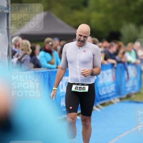 30.08.2026 - Elbe Triathlon Hamburg LAZAROV Photography http://msf.ph/oto/10028650 30.08.2026 11:50:39 Ziel 686, 958 meine-sportfotos.de