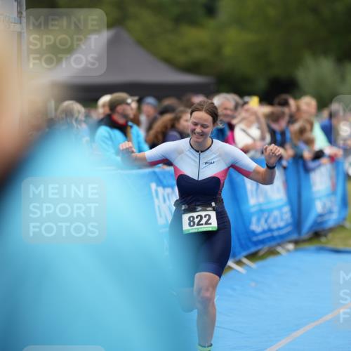 30.08.2026 - Elbe Triathlon Hamburg LAZAROV Photography http://msf.ph/oto/10028686 30.08.2026 11:51:59 Ziel 822, 980, 1262, 1281, 1331, 1455 meine-sportfotos.de