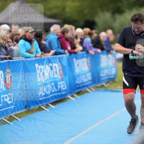 30.08.2026 - Elbe Triathlon Hamburg LAZAROV Photography http://msf.ph/oto/10028768 30.08.2026 11:56:40 Ziel 468 meine-sportfotos.de
