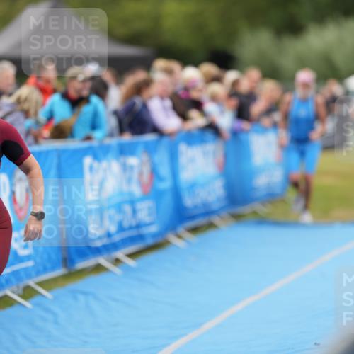 30.08.2026 - Elbe Triathlon Hamburg LAZAROV Photography http://msf.ph/oto/10028846 30.08.2026 12:00:16 Ziel 801, 1362, 1365, 1518, 1551 meine-sportfotos.de