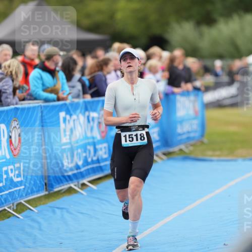 30.08.2026 - Elbe Triathlon Hamburg LAZAROV Photography http://msf.ph/oto/10028850 30.08.2026 12:00:22 Ziel 1362, 1518 meine-sportfotos.de
