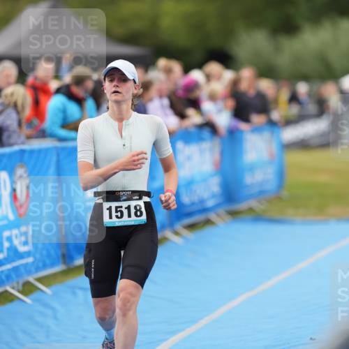 30.08.2026 - Elbe Triathlon Hamburg LAZAROV Photography http://msf.ph/oto/10028852 30.08.2026 12:00:23 Ziel 1362, 1518 meine-sportfotos.de