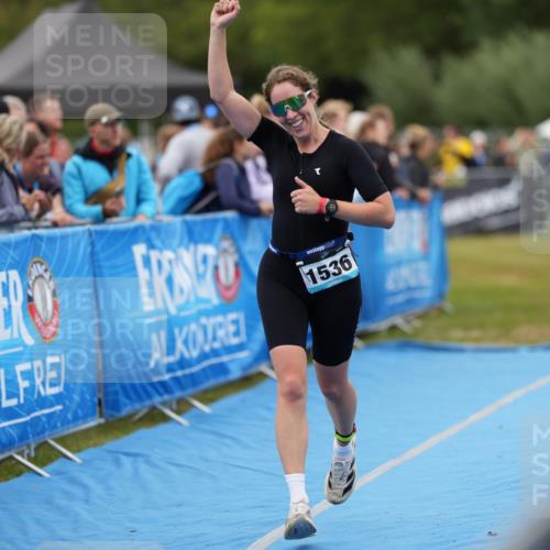 30.08.2026 - Elbe Triathlon Hamburg LAZAROV Photography http://msf.ph/oto/10028859 30.08.2026 12:01:01 Ziel 1481, 1536 meine-sportfotos.de