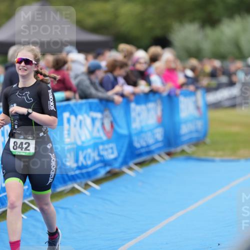 30.08.2026 - Elbe Triathlon Hamburg LAZAROV Photography http://msf.ph/oto/10028901 30.08.2026 12:02:48 Ziel 842, 1579 meine-sportfotos.de