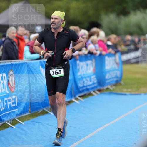 30.08.2026 - Elbe Triathlon Hamburg LAZAROV Photography http://msf.ph/oto/10028912 30.08.2026 12:03:06 Ziel 764, 942, 1544 meine-sportfotos.de
