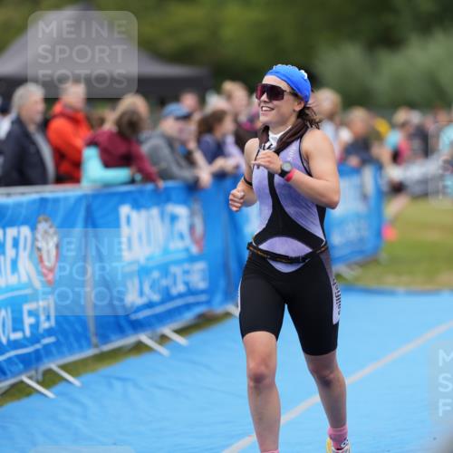 30.08.2026 - Elbe Triathlon Hamburg LAZAROV Photography http://msf.ph/oto/10028928 30.08.2026 12:03:40 Ziel 1388, 1420, 1466, 1500, 1503 meine-sportfotos.de