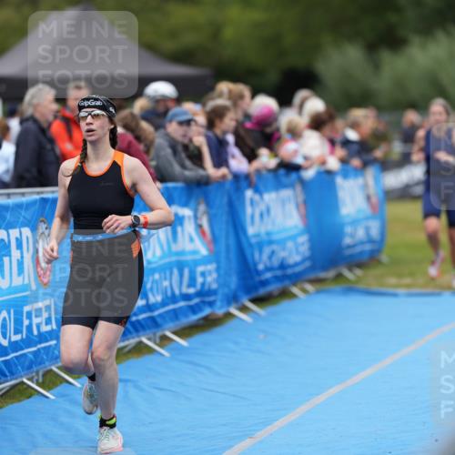 30.08.2026 - Elbe Triathlon Hamburg LAZAROV Photography http://msf.ph/oto/10028945 30.08.2026 12:04:05 Ziel 1580, 1649 meine-sportfotos.de