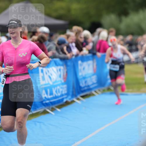 30.08.2026 - Elbe Triathlon Hamburg LAZAROV Photography http://msf.ph/oto/10028976 30.08.2026 12:05:15 Ziel 1414, 1424, 1459, 1488, 1525 meine-sportfotos.de