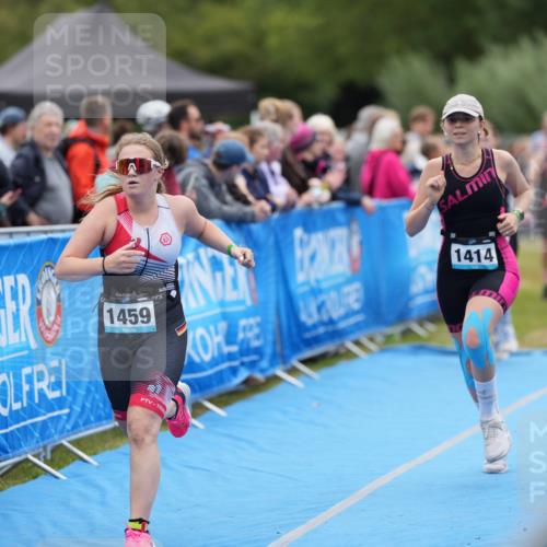30.08.2026 - Elbe Triathlon Hamburg LAZAROV Photography http://msf.ph/oto/10028978 30.08.2026 12:05:16 Ziel 1414, 1424, 1459, 1488, 1525 meine-sportfotos.de