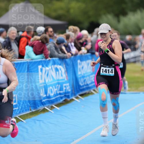 30.08.2026 - Elbe Triathlon Hamburg LAZAROV Photography http://msf.ph/oto/10028979 30.08.2026 12:05:17 Ziel 1414, 1424, 1459, 1460, 1488, 1525 meine-sportfotos.de