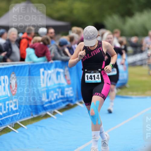 30.08.2026 - Elbe Triathlon Hamburg LAZAROV Photography http://msf.ph/oto/10028980 30.08.2026 12:05:17 Ziel 1414, 1424, 1459, 1460, 1488, 1525 meine-sportfotos.de