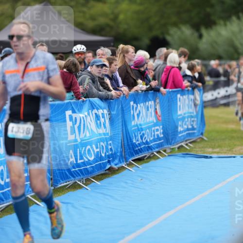 30.08.2026 - Elbe Triathlon Hamburg LAZAROV Photography http://msf.ph/oto/10028991 30.08.2026 12:05:28 Ziel 1358, 1397, 1460, 1529, 1577 meine-sportfotos.de