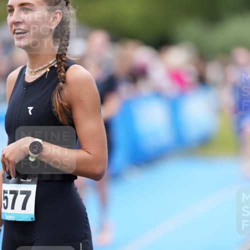 30.08.2026 - Elbe Triathlon Hamburg LAZAROV Photography http://msf.ph/oto/10029001 30.08.2026 12:05:48 Ziel 1396, 1508 meine-sportfotos.de