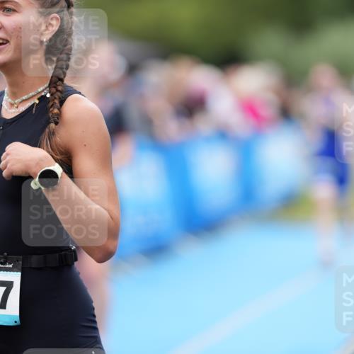 30.08.2026 - Elbe Triathlon Hamburg LAZAROV Photography http://msf.ph/oto/10029002 30.08.2026 12:05:48 Ziel 1396, 1508 meine-sportfotos.de