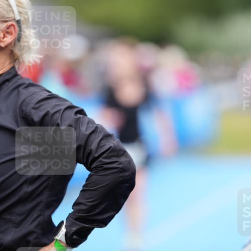 30.08.2026 - Elbe Triathlon Hamburg LAZAROV Photography http://msf.ph/oto/10029023 30.08.2026 12:06:36 Ziel 1492, 1703 meine-sportfotos.de
