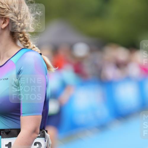 30.08.2026 - Elbe Triathlon Hamburg LAZAROV Photography http://msf.ph/oto/10029041 30.08.2026 12:07:14 Ziel 947, 1550 meine-sportfotos.de