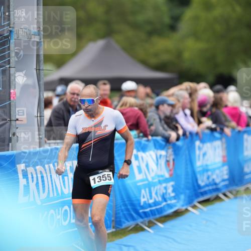 30.08.2026 - Elbe Triathlon Hamburg LAZAROV Photography http://msf.ph/oto/10029071 30.08.2026 12:08:30 Ziel 1355, 1357, 1633, 1658 meine-sportfotos.de