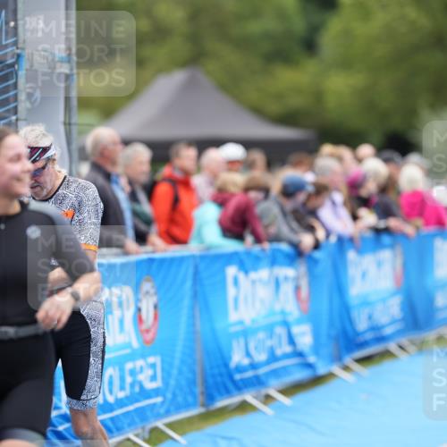30.08.2026 - Elbe Triathlon Hamburg LAZAROV Photography http://msf.ph/oto/10029081 30.08.2026 12:08:51 Ziel 789, 915 meine-sportfotos.de