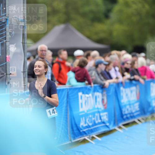 30.08.2026 - Elbe Triathlon Hamburg LAZAROV Photography http://msf.ph/oto/10029086 30.08.2026 12:09:02 Ziel 1472 meine-sportfotos.de