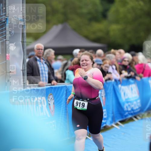 30.08.2026 - Elbe Triathlon Hamburg LAZAROV Photography http://msf.ph/oto/10029103 30.08.2026 12:09:39 Ziel 919, 1574, 1640 meine-sportfotos.de