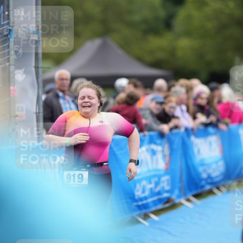 30.08.2026 - Elbe Triathlon Hamburg LAZAROV Photography http://msf.ph/oto/10029104 30.08.2026 12:09:40 Ziel 919, 1574 meine-sportfotos.de