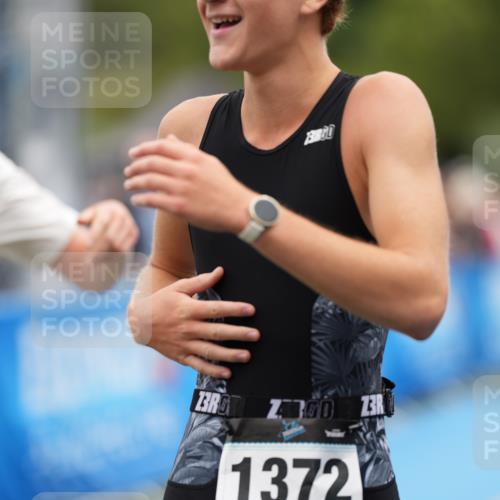 30.08.2026 - Elbe Triathlon Hamburg LAZAROV Photography http://msf.ph/oto/10029121 30.08.2026 12:10:25 Ziel 1372, 1382, 1471, 1539 meine-sportfotos.de