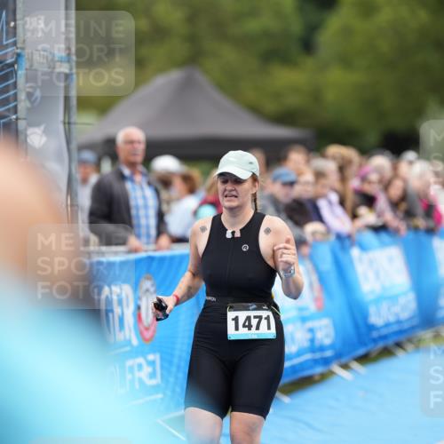 30.08.2026 - Elbe Triathlon Hamburg LAZAROV Photography http://msf.ph/oto/10029125 30.08.2026 12:10:29 Ziel 1427, 1471, 1539 meine-sportfotos.de