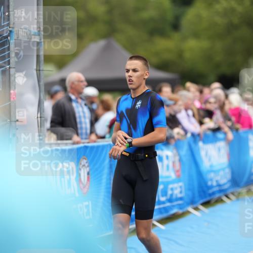 30.08.2026 - Elbe Triathlon Hamburg LAZAROV Photography http://msf.ph/oto/10029134 30.08.2026 12:10:55 Ziel 1377, 1549 meine-sportfotos.de