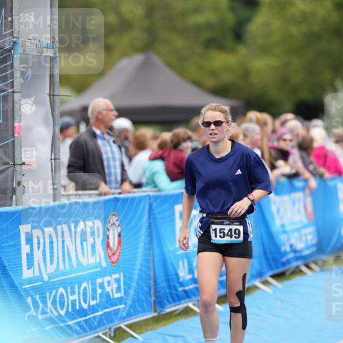 30.08.2026 - Elbe Triathlon Hamburg LAZAROV Photography http://msf.ph/oto/10029136 30.08.2026 12:10:59 Ziel 1377, 1549 meine-sportfotos.de