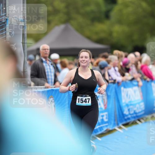 30.08.2026 - Elbe Triathlon Hamburg LAZAROV Photography http://msf.ph/oto/10029151 30.08.2026 12:11:27 Ziel 893, 1547 meine-sportfotos.de