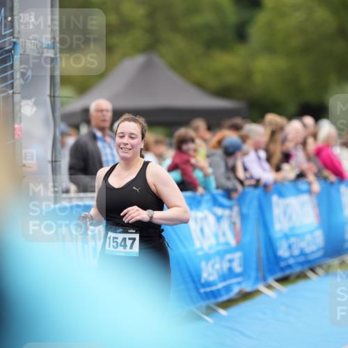 30.08.2026 - Elbe Triathlon Hamburg LAZAROV Photography http://msf.ph/oto/10029152 30.08.2026 12:11:28 Ziel 893, 1547, 1654 meine-sportfotos.de