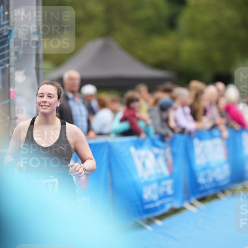 30.08.2026 - Elbe Triathlon Hamburg LAZAROV Photography http://msf.ph/oto/10029153 30.08.2026 12:11:28 Ziel 893, 1547, 1654 meine-sportfotos.de