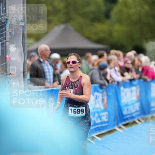 30.08.2026 - Elbe Triathlon Hamburg LAZAROV Photography http://msf.ph/oto/10029161 30.08.2026 12:11:40 Ziel 1583, 1654, 1689 meine-sportfotos.de