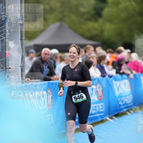 30.08.2026 - Elbe Triathlon Hamburg LAZAROV Photography http://msf.ph/oto/10029184 30.08.2026 12:13:41 Ziel 946, 1712 meine-sportfotos.de