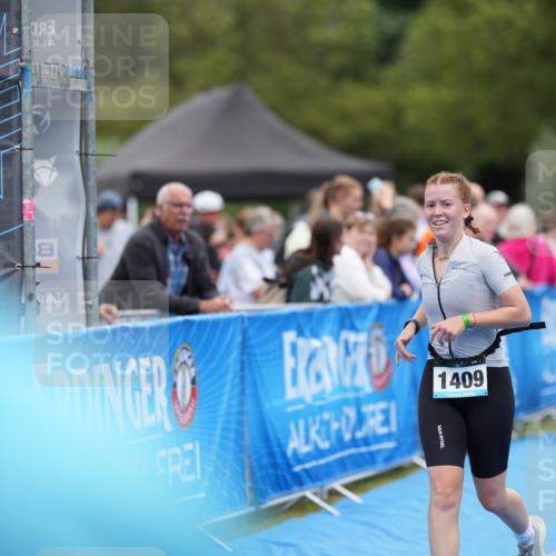 30.08.2026 - Elbe Triathlon Hamburg LAZAROV Photography http://msf.ph/oto/10029190 30.08.2026 12:13:53 Ziel 1409 meine-sportfotos.de