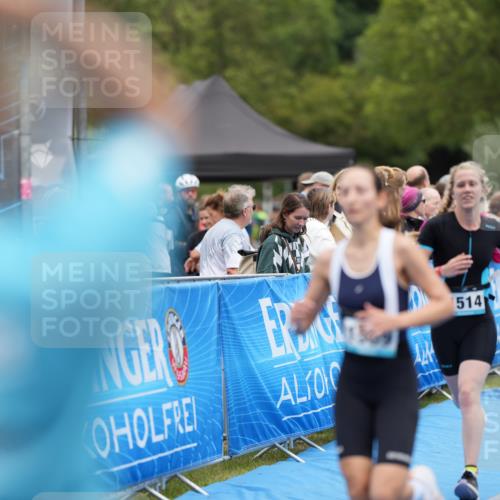 30.08.2026 - Elbe Triathlon Hamburg LAZAROV Photography http://msf.ph/oto/10029212 30.08.2026 12:15:08 Ziel 1512, 1514, 1535, 1569 meine-sportfotos.de