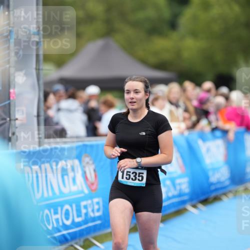 30.08.2026 - Elbe Triathlon Hamburg LAZAROV Photography http://msf.ph/oto/10029217 30.08.2026 12:15:10 Ziel 1512, 1514, 1535, 1569 meine-sportfotos.de