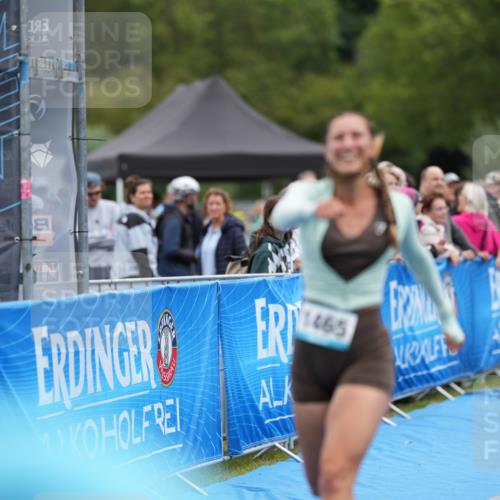 30.08.2026 - Elbe Triathlon Hamburg LAZAROV Photography http://msf.ph/oto/10029234 30.08.2026 12:16:13 Ziel 1465, 1702 meine-sportfotos.de