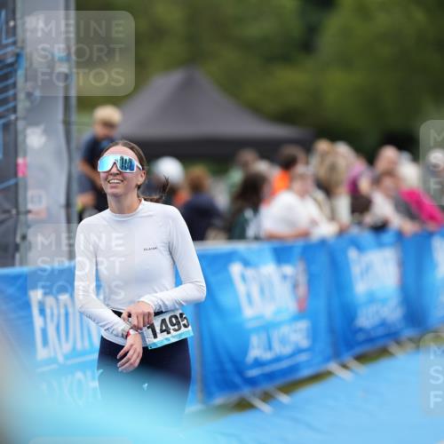 30.08.2026 - Elbe Triathlon Hamburg LAZAROV Photography http://msf.ph/oto/10029244 30.08.2026 12:16:47 Ziel 1482, 1495 meine-sportfotos.de