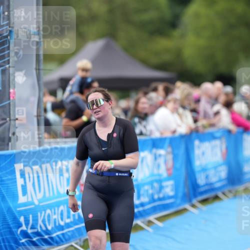 30.08.2026 - Elbe Triathlon Hamburg LAZAROV Photography http://msf.ph/oto/10029282 30.08.2026 12:19:07 Ziel 945, 1690, 1695 meine-sportfotos.de