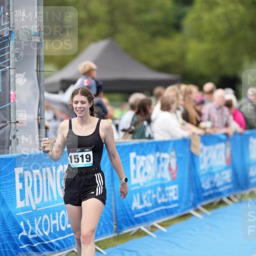 30.08.2026 - Elbe Triathlon Hamburg LAZAROV Photography http://msf.ph/oto/10029322 30.08.2026 12:21:47 Ziel 1235, 1519, 1546, 1606 meine-sportfotos.de