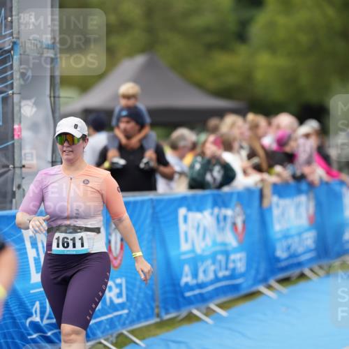 30.08.2026 - Elbe Triathlon Hamburg LAZAROV Photography http://msf.ph/oto/10029346 30.08.2026 12:22:49 Ziel 1540, 1543, 1609, 1611 meine-sportfotos.de