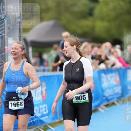 30.08.2026 - Elbe Triathlon Hamburg LAZAROV Photography http://msf.ph/oto/10029358 30.08.2026 12:23:23 Ziel 906, 1668 meine-sportfotos.de