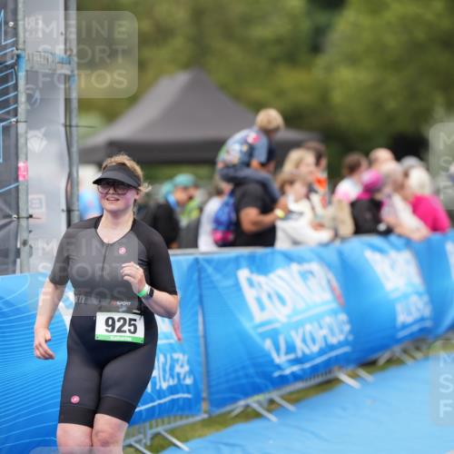 30.08.2026 - Elbe Triathlon Hamburg LAZAROV Photography http://msf.ph/oto/10029366 30.08.2026 12:24:32 Ziel 804, 925, 1672, 1700 meine-sportfotos.de