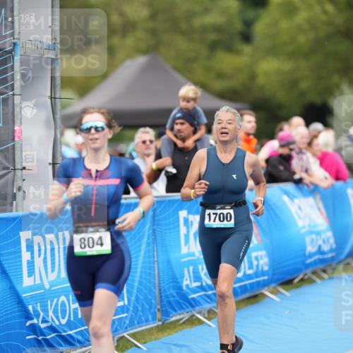 30.08.2026 - Elbe Triathlon Hamburg LAZAROV Photography http://msf.ph/oto/10029372 30.08.2026 12:24:37 Ziel 804, 1602, 1672, 1700 meine-sportfotos.de