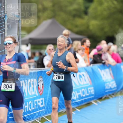 30.08.2026 - Elbe Triathlon Hamburg LAZAROV Photography http://msf.ph/oto/10029373 30.08.2026 12:24:37 Ziel 804, 1602, 1672, 1700 meine-sportfotos.de